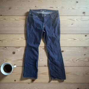 OLD NAVY Dark Wash Midrise Wow Bootcut Jeans Size 16 Short
